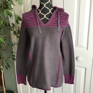 Eddie Bauer hooded sweater